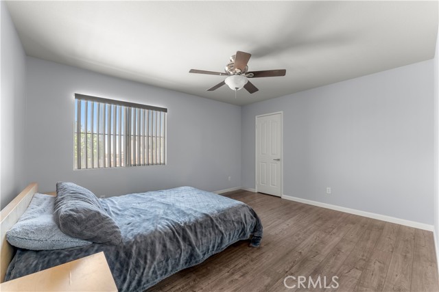 13503 Copper Street, Victorville CA: https://media.crmls.org/medias/f4ea83e3-282c-4b75-8310-57537b4bf6ec.jpg