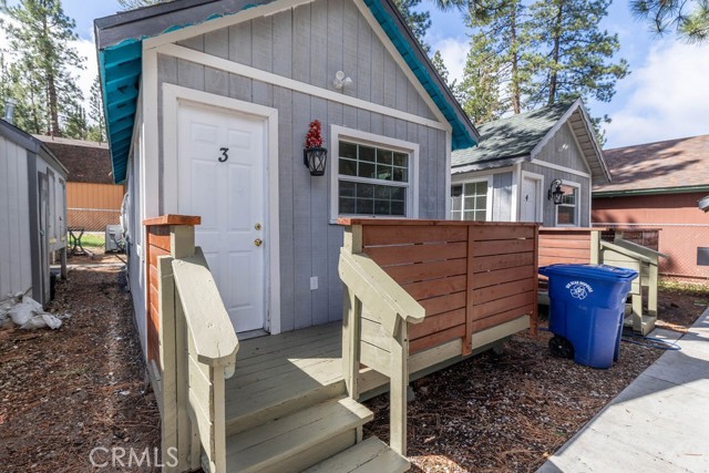 528 Cottage Lane, Big Bear Lake CA: https://media.crmls.org/medias/f4ea963b-cd5f-41ec-a19b-23ecdae9c6e5.jpg