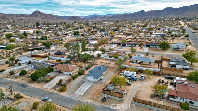 Detail Gallery Image 5 of 30 For 61605 El Cajon Dr, Joshua Tree,  CA 92252 - 3 Beds | 2 Baths