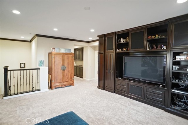 Detail Gallery Image 15 of 47 For 22518 Brightwood Pl, Saugus,  CA 91350 - 5 Beds | 4 Baths