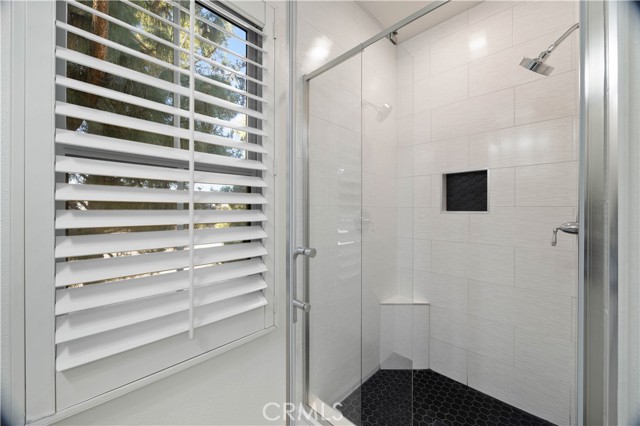 Detail Gallery Image 20 of 39 For 60 Peony, Irvine,  CA 92618 - 2 Beds | 2/1 Baths