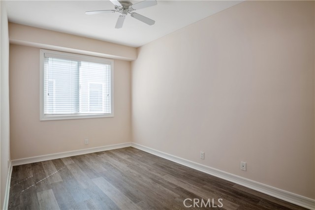 Detail Gallery Image 13 of 30 For 5562 W 190th St, Torrance,  CA 90503 - 3 Beds | 2/1 Baths