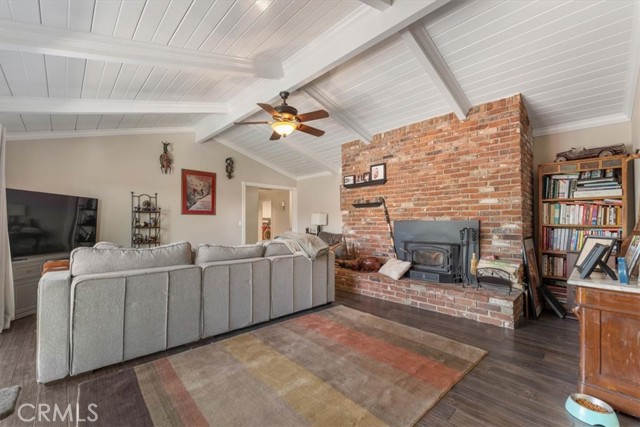 Detail Gallery Image 7 of 53 For 3410 Scenic Dr, Redding,  CA 96001 - 3 Beds | 3 Baths
