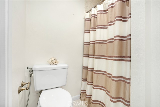 Detail Gallery Image 20 of 28 For 112 N Avenue 66 #4,  Highland Park,  CA 90042 - 2 Beds | 2 Baths
