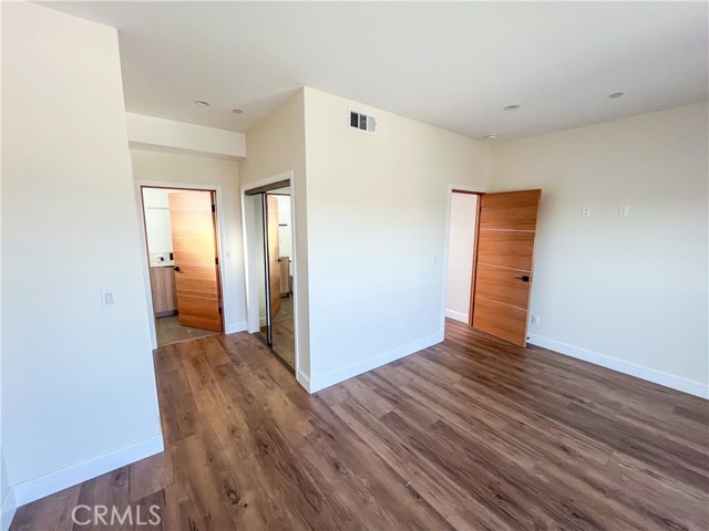 Detail Gallery Image 33 of 39 For 1816 2 S Hauser Bld, Los Angeles,  CA 90019 - 3 Beds | 3/1 Baths