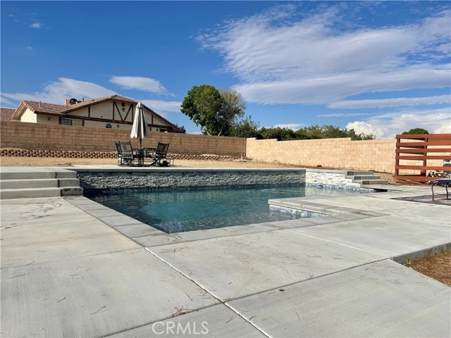 Detail Gallery Image 47 of 56 For 18428 Siskiyou Rd, Apple Valley,  CA 92307 - 3 Beds | 2 Baths