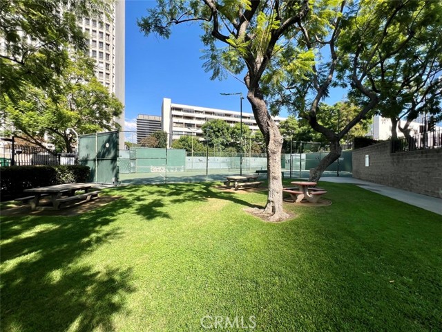 Detail Gallery Image 30 of 34 For 800 W 1st #2004-5,  Los Angeles,  CA 90012 - 3 Beds | 3 Baths