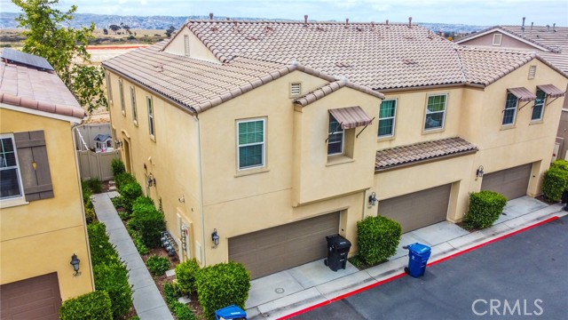 5485 San Roberto, San Diego CA: https://media.crmls.org/medias/f4f1428b-0327-4136-8ec2-b87430b3da8e.jpg