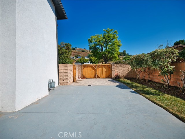 Detail Gallery Image 35 of 36 For 1391 Valley High Ave, Thousand Oaks,  CA 91362 - 4 Beds | 3 Baths