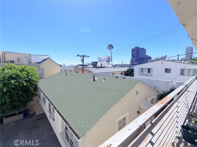 Detail Gallery Image 9 of 50 For 1129 Larrabee St #10,  West Hollywood,  CA 90069 - 2 Beds | 2 Baths