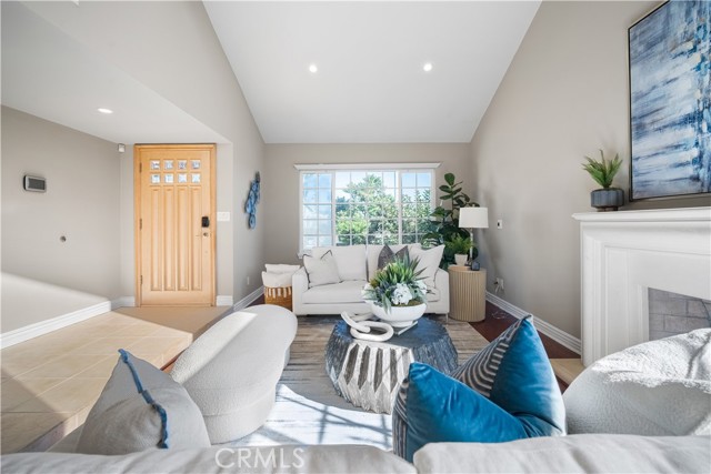 Detail Gallery Image 3 of 17 For 2231 Ceciana, Hacienda Heights,  CA 91745 - 4 Beds | 2 Baths