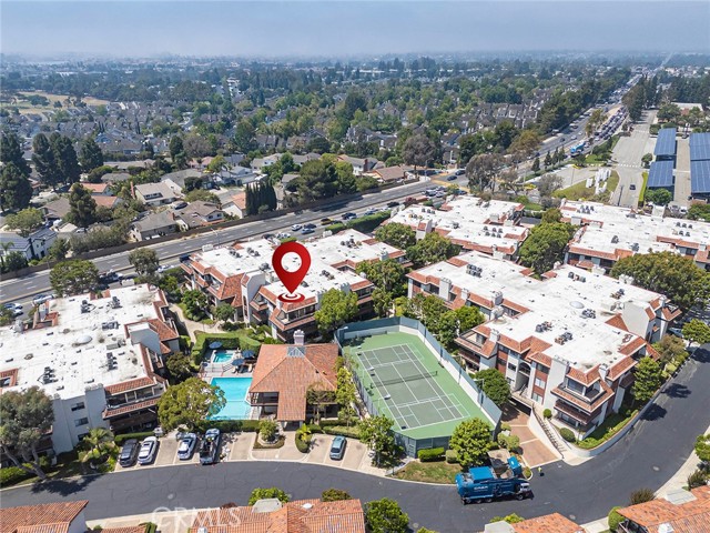 6322 Riviera Cir., Long Beach CA: https://media.crmls.org/medias/f4f21ed0-f54f-4f4e-8b58-a63bd20d2f30.jpg