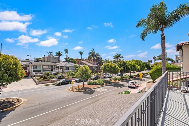 Detail Gallery Image 31 of 33 For 122 W Avenida Valencia, San Clemente,  CA 92672 - 4 Beds | 3 Baths