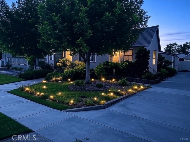 523 W Florence Avenue, La Habra CA: https://media.crmls.org/medias/f4f29a5f-c4d3-43e9-8689-011e08e275bf.jpg