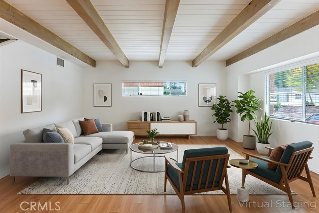 Detail Gallery Image 10 of 44 For 22632 Cass, Woodland Hills,  CA 91364 - 3 Beds | 2 Baths