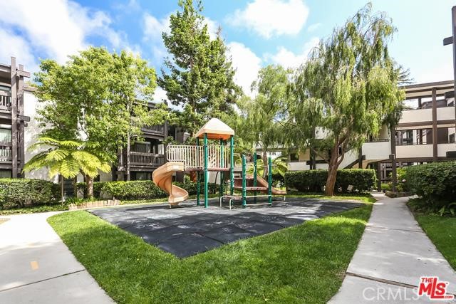 8650 Gulana Avenue, #L3165 photo 30
