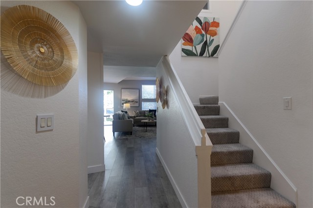 Detail Gallery Image 8 of 40 For 302 San Nicholas, Laguna Beach,  CA 92651 - 2 Beds | 2/1 Baths