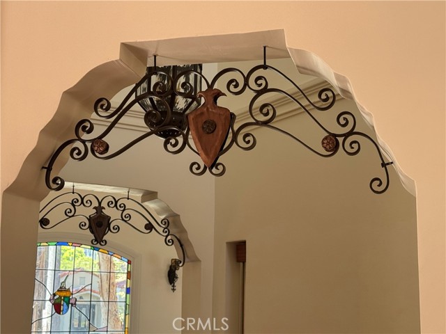 144 S La Peer Drive, Beverly Hills, California 90211, 3 Bedrooms Bedrooms, ,2 BathroomsBathrooms,Residential Lease,For Rent,144 S La Peer Drive,CRPV25156723