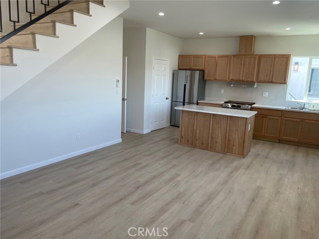 Detail Gallery Image 6 of 19 For 315 N Alvarado St #1/2,  Los Angeles,  CA 90026 - 4 Beds | 3 Baths