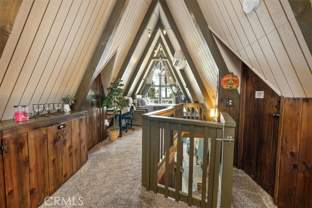 1277 Lovers Lane, Rimforest CA: https://media.crmls.org/medias/f4f5d008-3beb-4153-a491-65b01d971eac.jpg