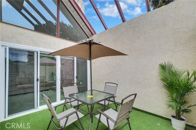1340 S Scarborough Lane, Anaheim CA: https://media.crmls.org/medias/f4f5ea7d-0106-456f-b09f-412a2149c1fe.jpg