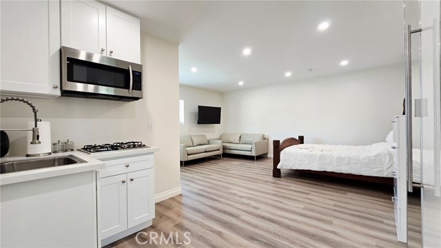 Detail Gallery Image 37 of 50 For 11141 Mcvine Ave, Sunland,  CA 91040 - 4 Beds | 3 Baths