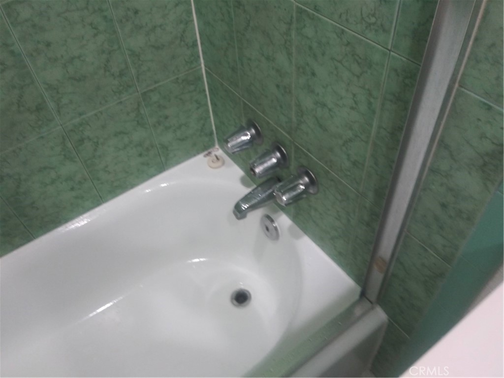 MLS #DW25137364 img 10