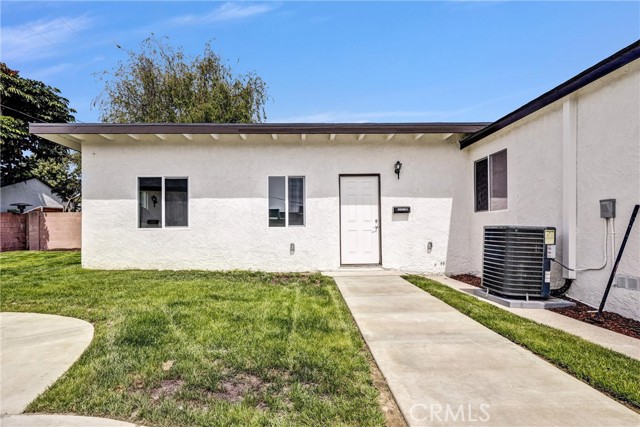 Image 31 of 39 For 14431 Harvest Ave