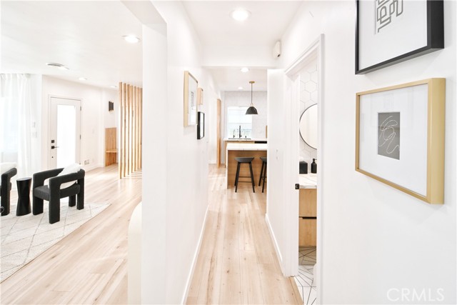 6508 Blewett Avenue, Lake Balboa CA: https://media.crmls.org/medias/f4f6cb7e-b4d2-48cb-9604-e6ec492edd8e.jpg