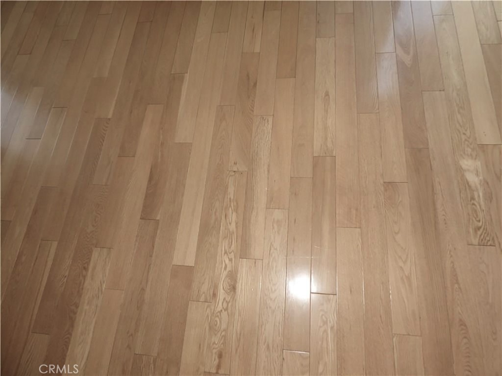 MLS #OC25244410 image #6