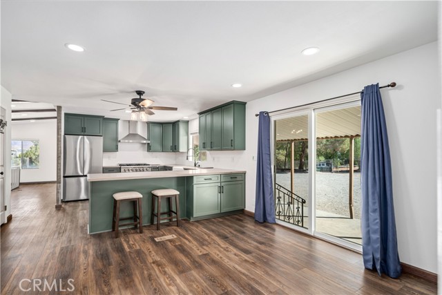 2726 Bent Spur Drive, Acton CA: https://media.crmls.org/medias/f4f79a39-b547-47fb-8909-b2608f4b8aa5.jpg