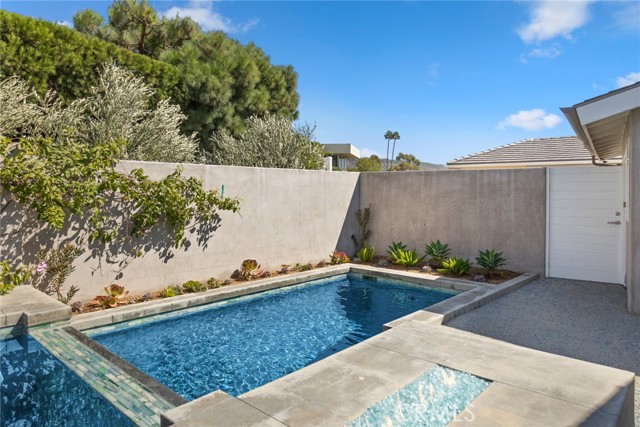 F4f7a77f Ae87 4a2f A124 728eb930b4f7