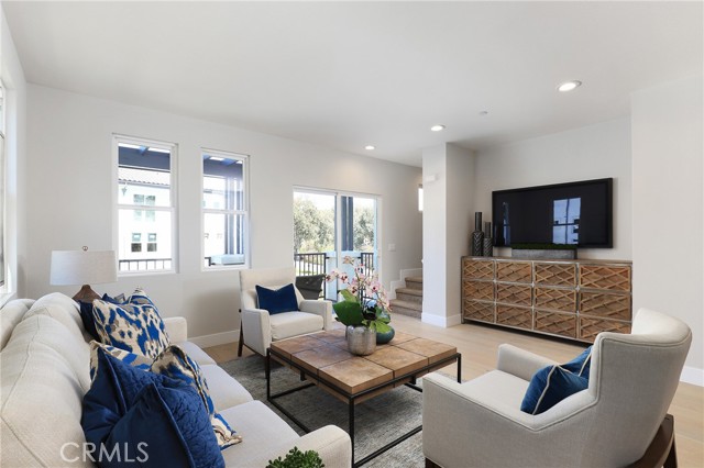 Detail Gallery Image 12 of 63 For 5 Turnberry Ln, Phillips Ranch,  CA 91766 - 3 Beds | 3 Baths