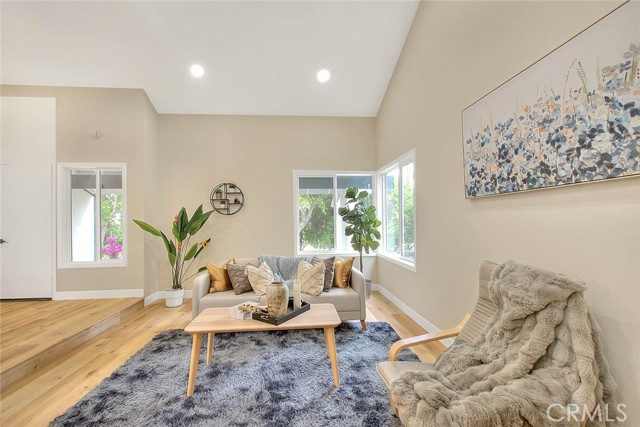 6087 Carol Avenue, Rancho Cucamonga CA: https://media.crmls.org/medias/f4f8ef04-a216-4381-ba3f-1dc9ebdb97bf.jpg