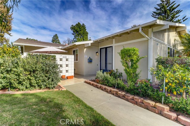 410 Avenida Castilla #D, Laguna Woods, CA 92637