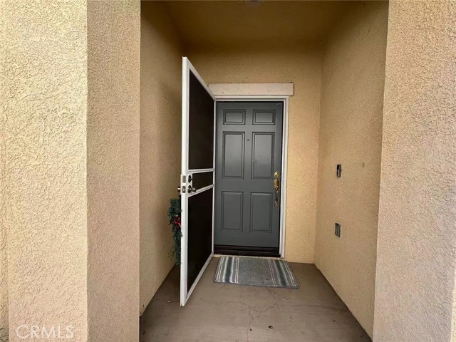 Detail Gallery Image 3 of 21 For 21 New Jersey, Irvine,  CA 92606 - 5 Beds | 3 Baths