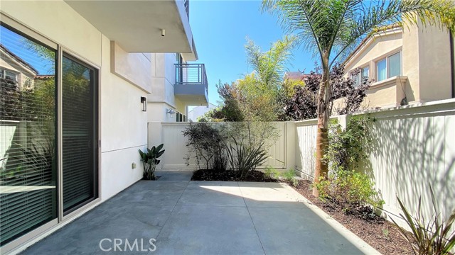 1745 Spreckels Lane, Redondo Beach, California 90278, 3 Bedrooms Bedrooms, ,4 BathroomsBathrooms,Residential,Sold,Spreckels,PV21190743