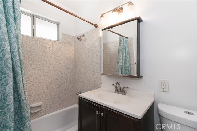 Detail Gallery Image 6 of 15 For 13927 Flatbush Ave, Norwalk,  CA 90650 - 2 Beds | 1 Baths