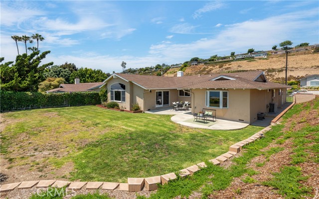 3316 Narino Drive, Rancho Palos Verdes CA: https://media.crmls.org/medias/f4f9556d-cfe7-4208-ad6f-a56bfd6a40d6.jpg