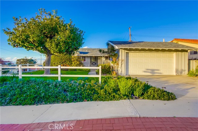 5753 Wildbriar Drive, Rancho Palos Verdes, California 90275, 3 Bedrooms Bedrooms, ,2 BathroomsBathrooms,Residential,Sold,Wildbriar,SB17035697