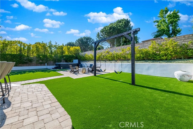 231 Knoll Ridge Road, Simi Valley CA: https://media.crmls.org/medias/f4fc1f49-dcb3-4b20-aa52-2d5bf23a2fbc.jpg
