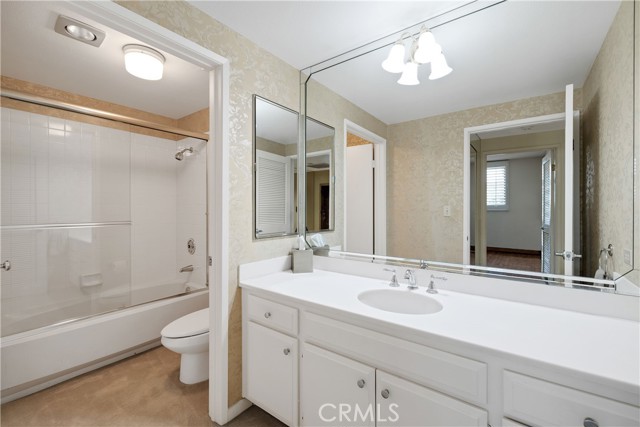 Main floor bathroom