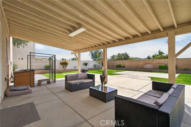 Detail Gallery Image 34 of 58 For 12560 Beryl, Jurupa Valley,  CA 92509 - 4 Beds | 3/1 Baths