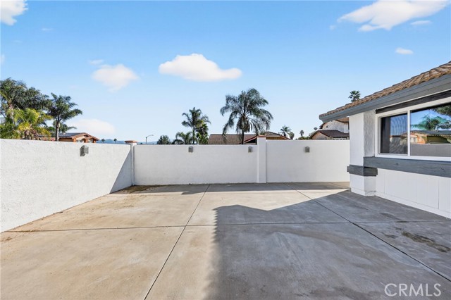 Detail Gallery Image 4 of 63 For 6568 Avenida Mariposa, Jurupa Valley,  CA 92509 - 4 Beds | 2 Baths