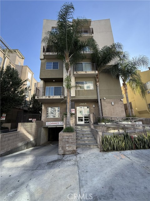 Detail Gallery Image 2 of 25 For 2864 Sunset #205,  Los Angeles,  CA 90005 - 2 Beds | 2/1 Baths