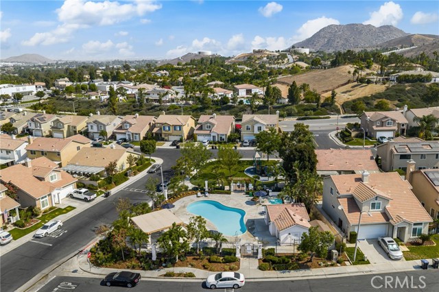 Image 37 of 41 For 909 Heron Drive