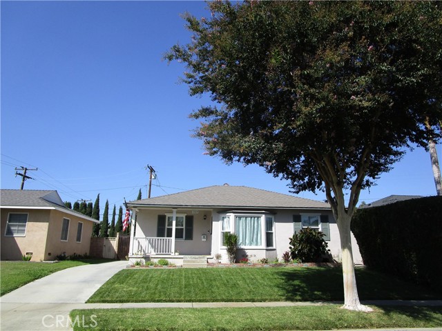 5709 Eckleson St, Lakewood, CA 90713