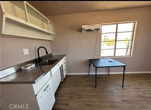Detail Gallery Image 5 of 29 For 36281 Fleetwood St, Lucerne Valley,  CA 92356 - 3 Beds | 2 Baths