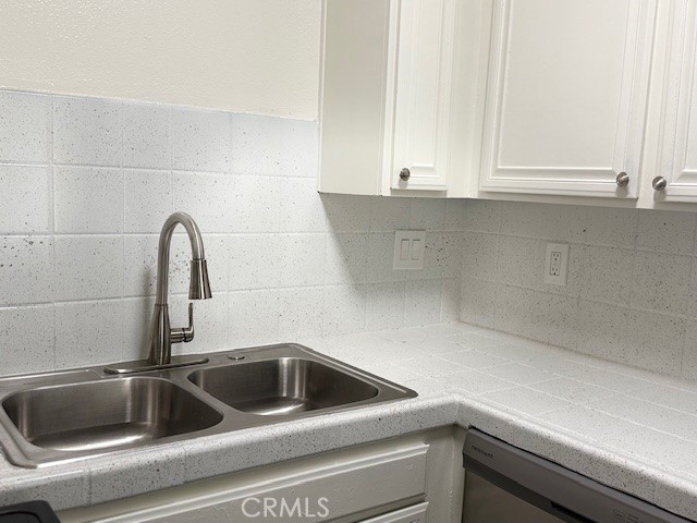 Image 8 of 26 For 45270 Panorama Drive 3