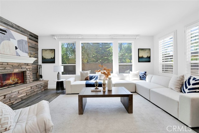 3002 Blackwood Court, Fullerton CA: https://media.crmls.org/medias/f4ff66ef-ee68-48da-841f-3e489d2fe647.jpg